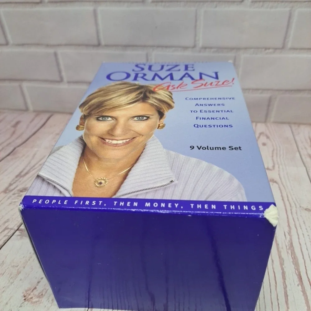 The Ask Suze Orman Financial Library Boxed Set 9 Paperback Books‎ Finance 2004